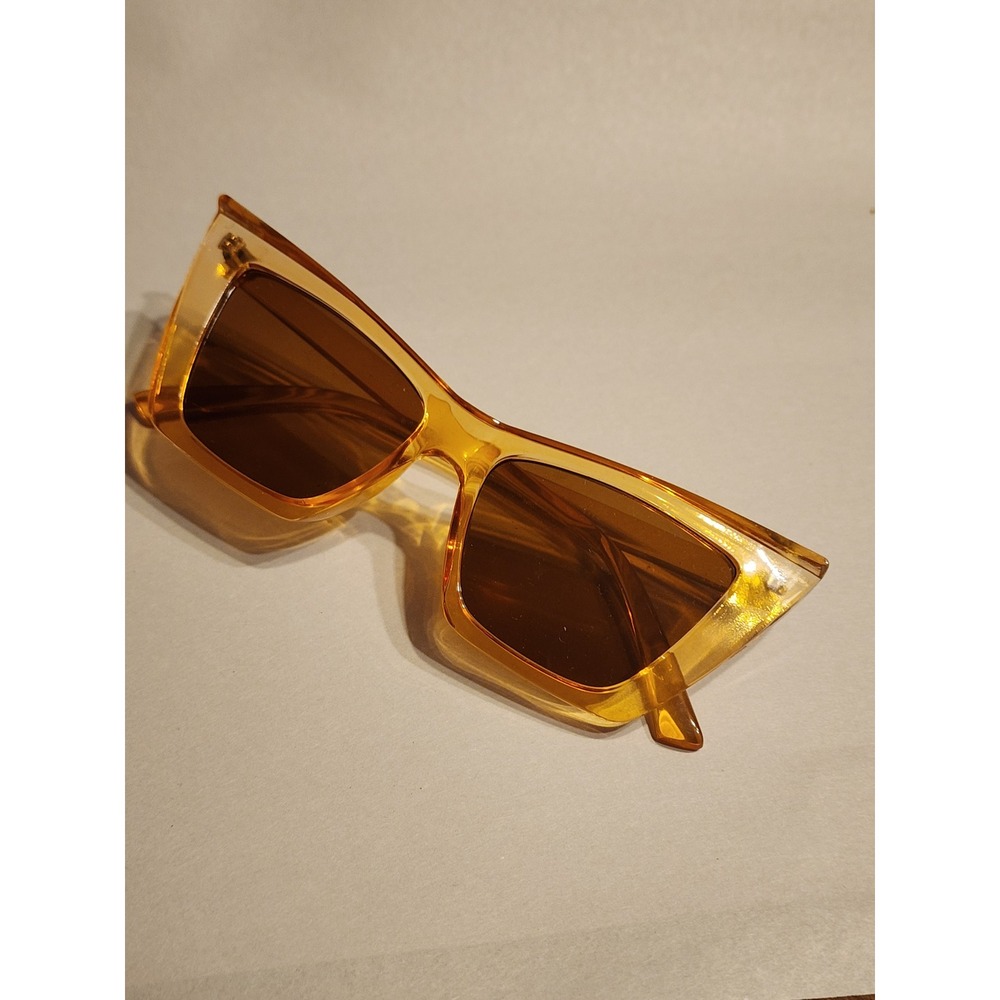 NY Sunglasses Amber Yellow Translucent Rectangular Cat Eye Frames Retro Style